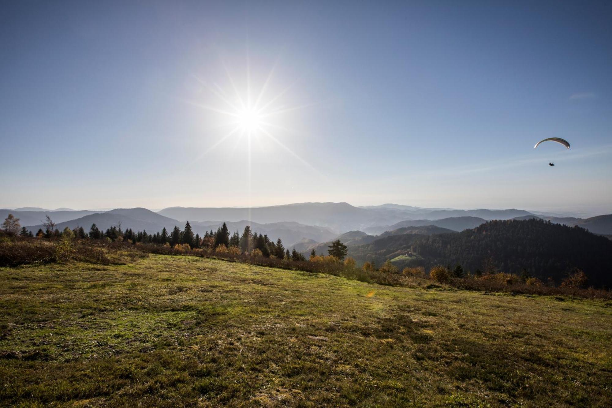 Wellness & Genuss Resort - Engel Obertal Баїрсбронн Екстер'єр фото